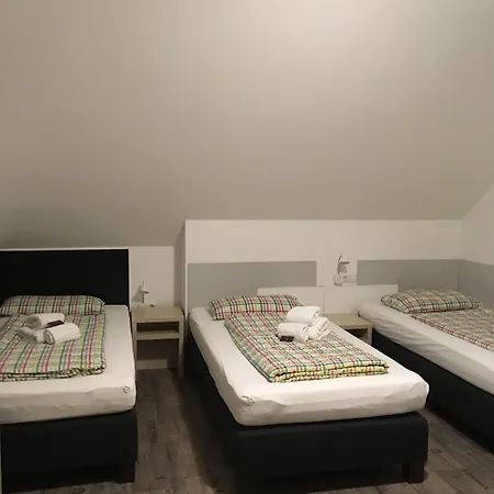 Penny Πανσιόν Gross Sisbeck