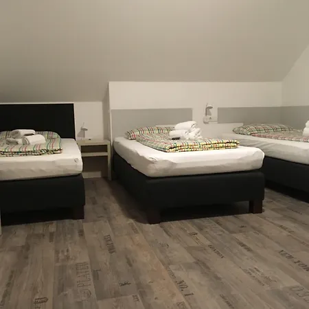 Penny Πανσιόν 3*