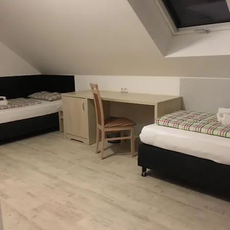 Penny Πανσιόν