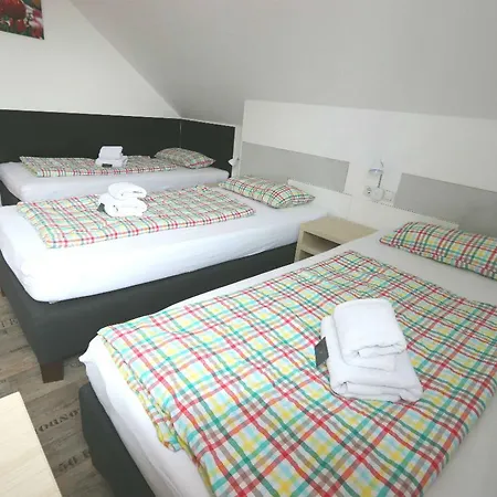 Penny Πανσιόν Gross Sisbeck